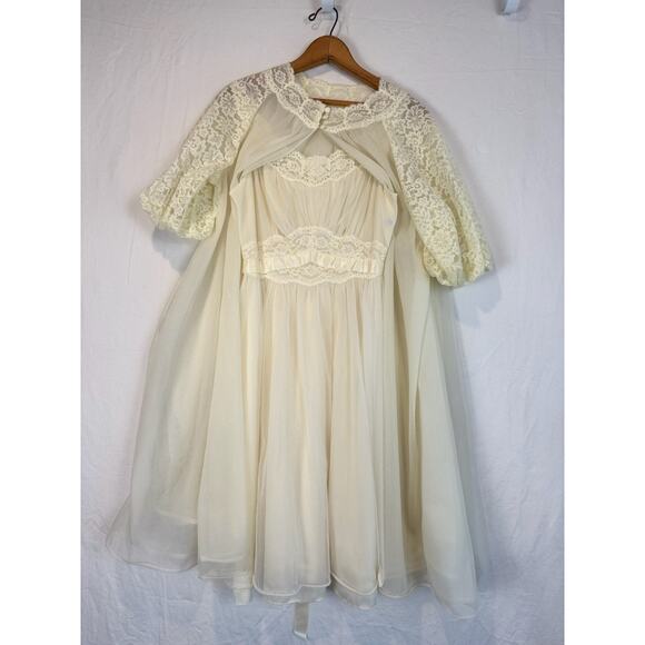 Vtg Sz 32 Bridal Glamour Vanity Fair Ivory Sheer Chiffon Nightgown Peignoir Robe - Picture 3 of 8